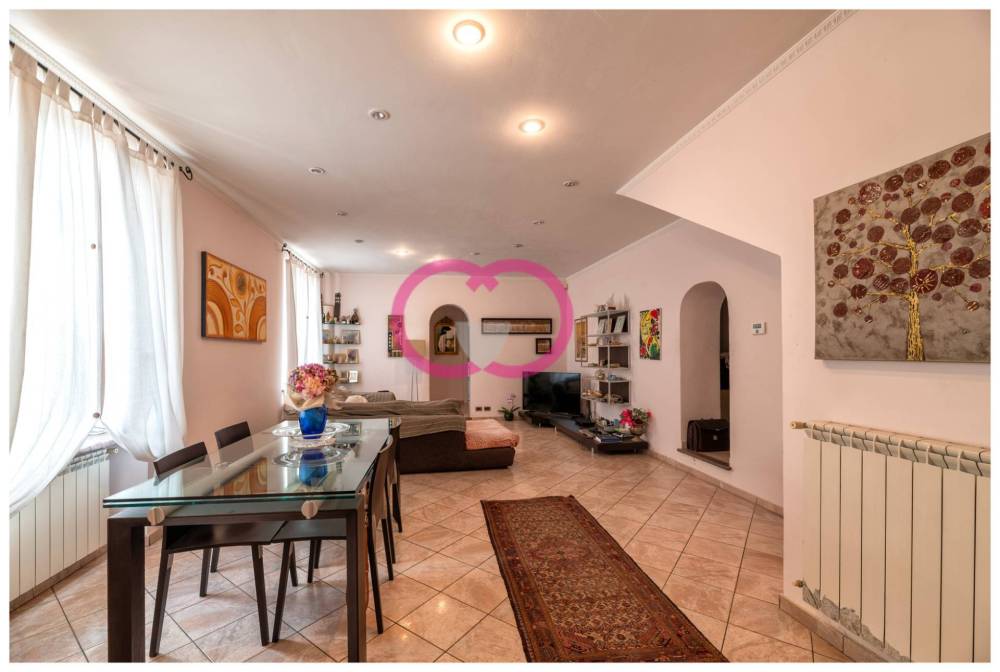casa indipendente in vendita a Varazze