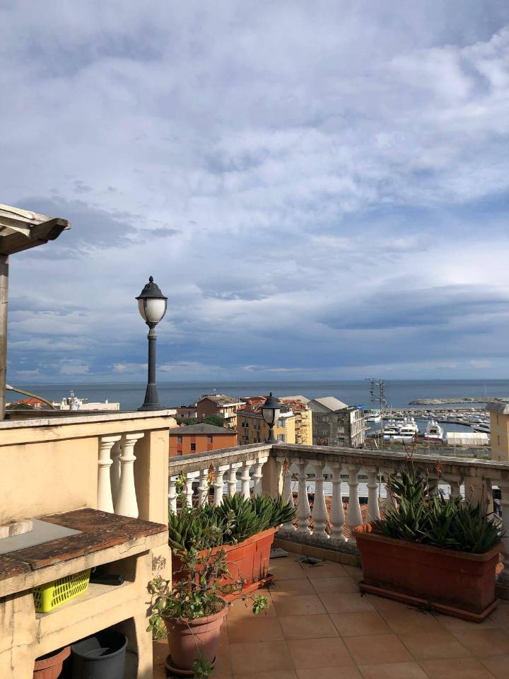 casa indipendente in vendita a Varazze