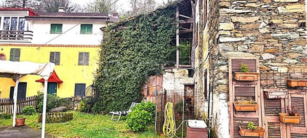 casale in vendita a Varazze in zona Faje