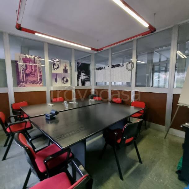 ufficio in vendita a Varazze in zona Casanova