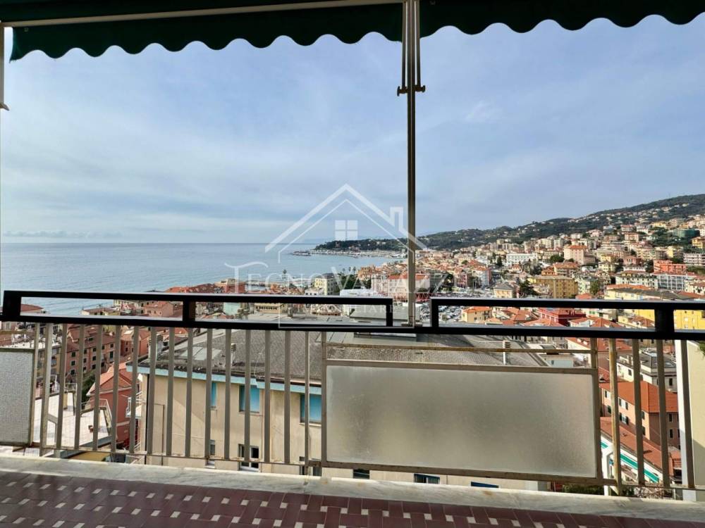 appartamento in vendita a Varazze