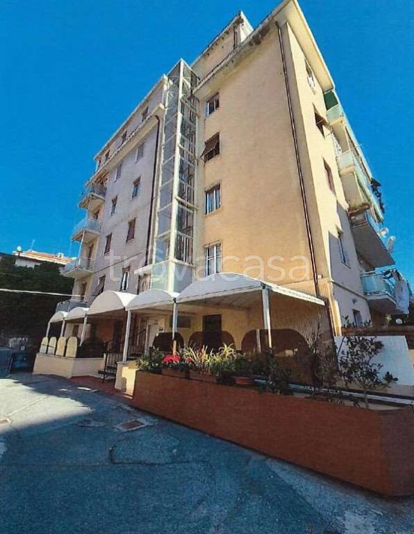 appartamento in vendita a Varazze