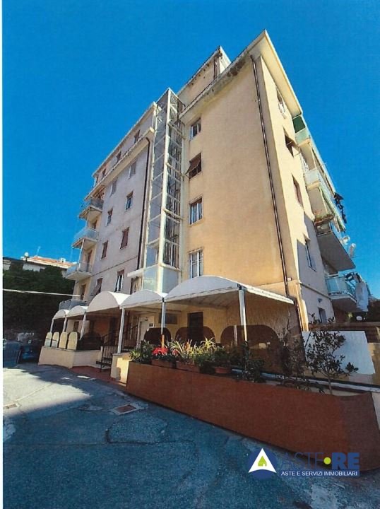 appartamento in vendita a Varazze