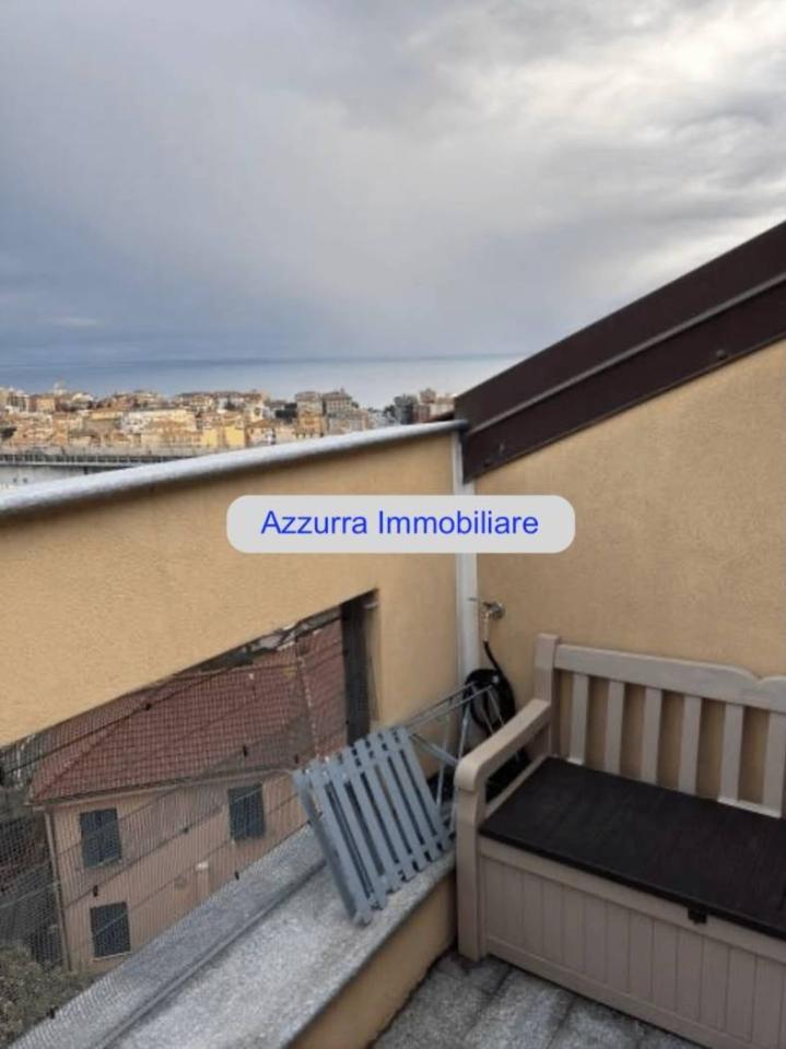 appartamento in vendita a Varazze