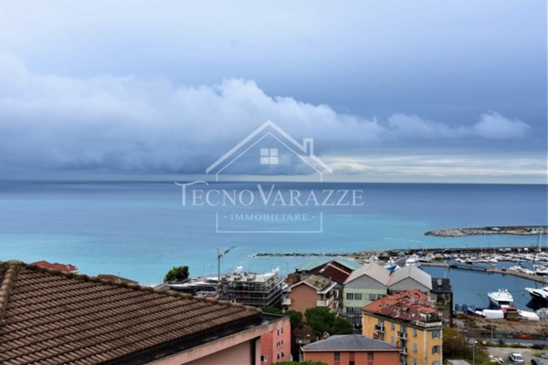 appartamento in vendita a Varazze