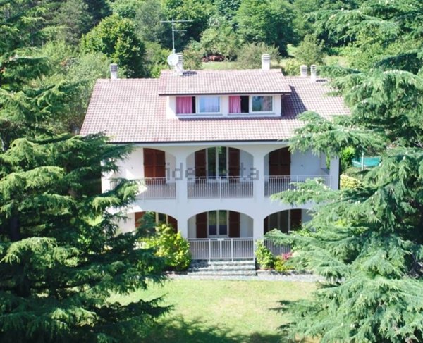 casa indipendente in vendita a Varazze in zona Faje