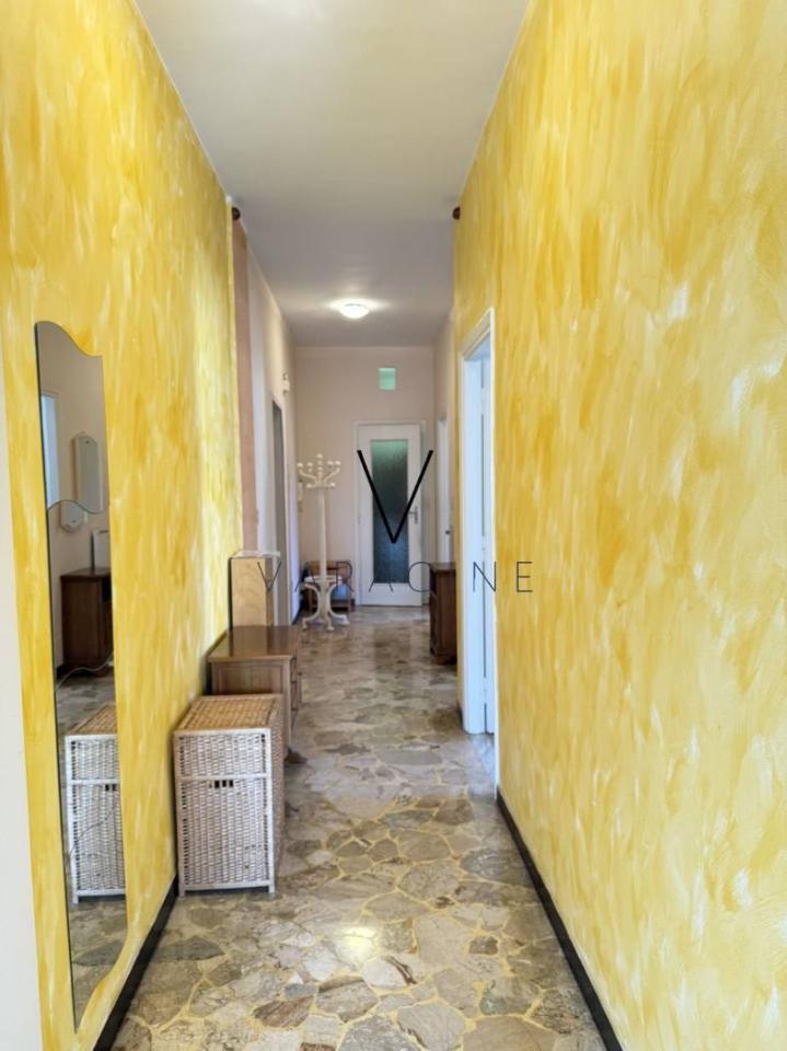 appartamento in vendita a Varazze