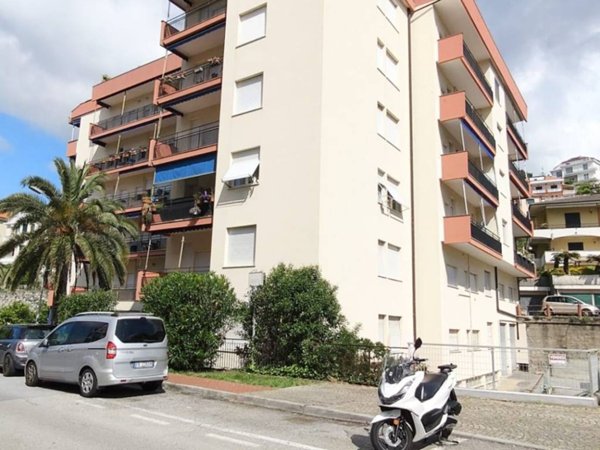 appartamento in vendita a Varazze