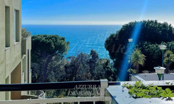 appartamento in vendita a Varazze