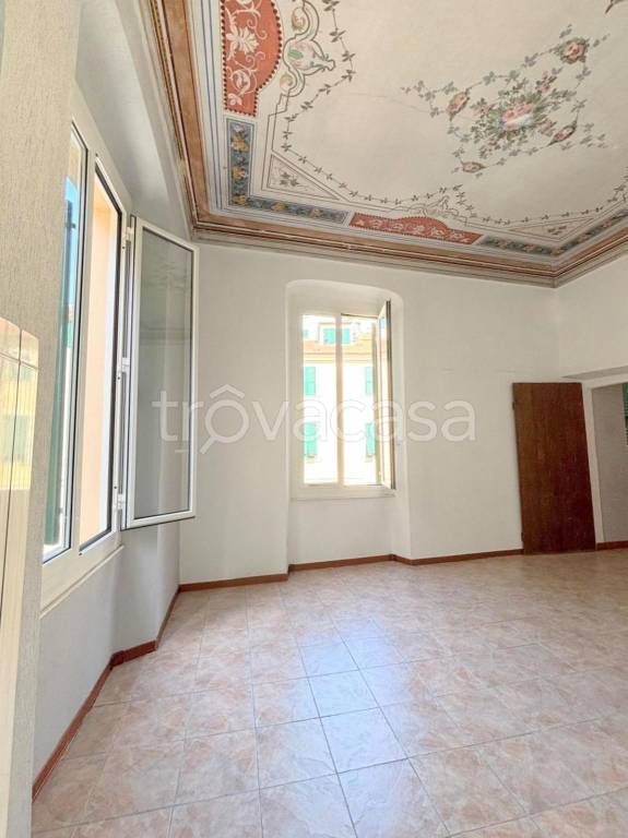 appartamento in vendita a Varazze