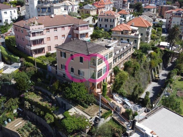 appartamento in vendita a Varazze