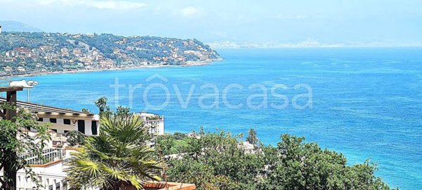 appartamento in vendita a Varazze