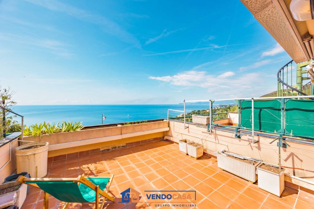 appartamento in vendita a Varazze