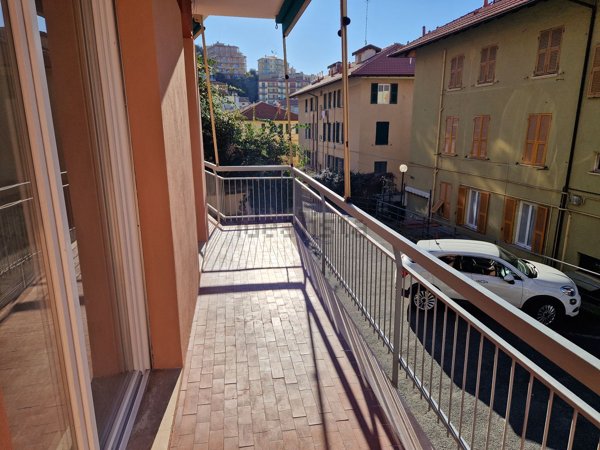 appartamento in vendita a Varazze