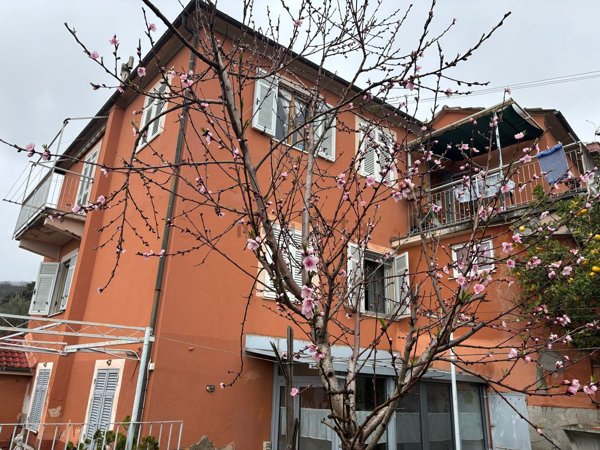 appartamento in vendita a Varazze
