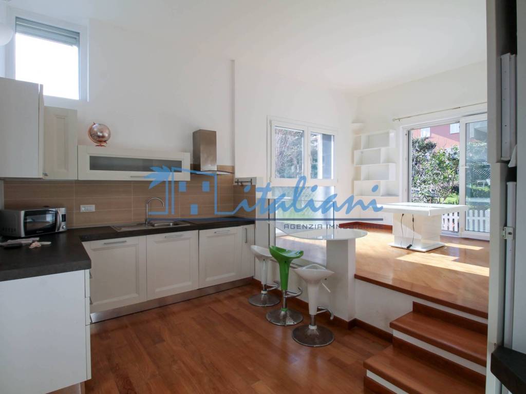 appartamento in vendita a Varazze