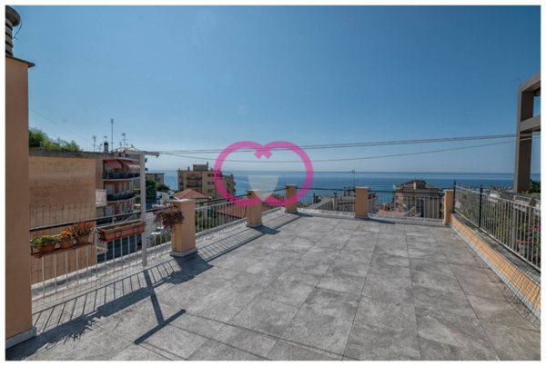 appartamento in vendita a Varazze