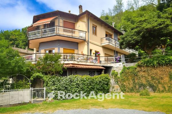 appartamento in vendita a Varazze in zona Faje