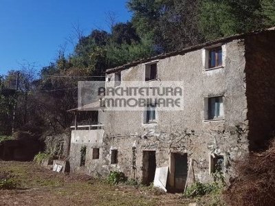 pentavano in vendita a Varazze