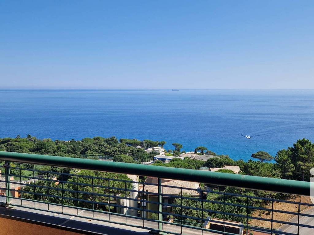 appartamento in vendita a Varazze
