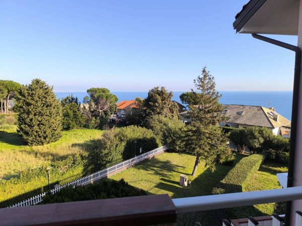 appartamento in vendita a Varazze