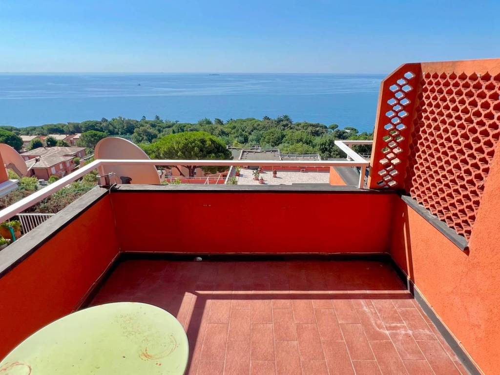 appartamento in vendita a Varazze