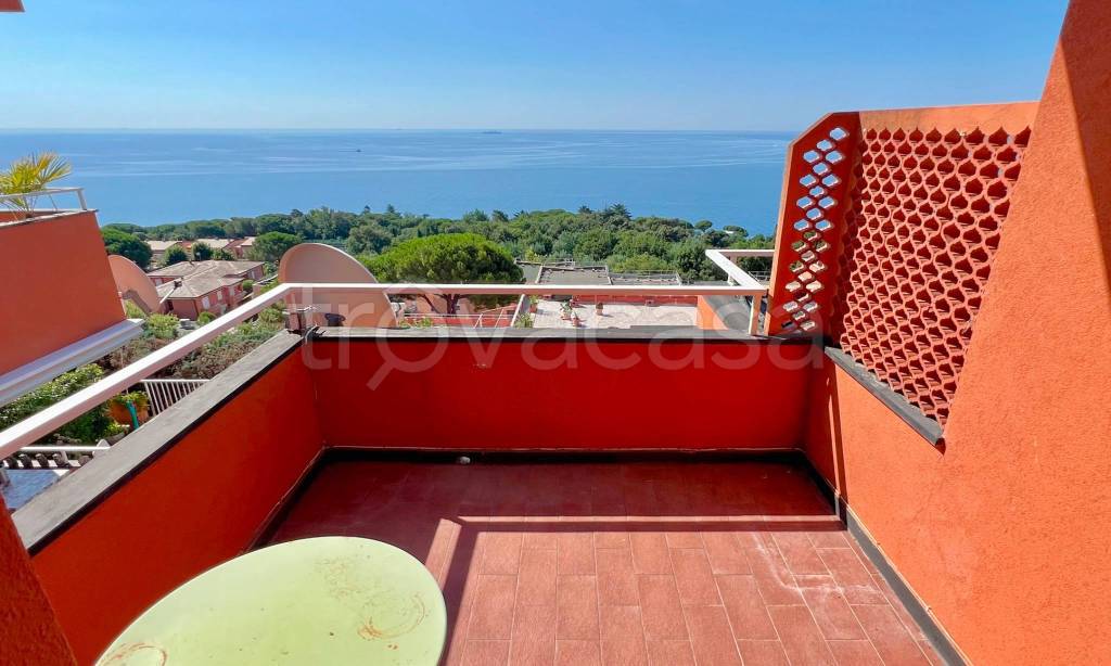 appartamento in vendita a Varazze