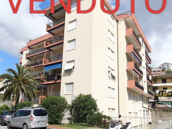 appartamento in vendita a Varazze