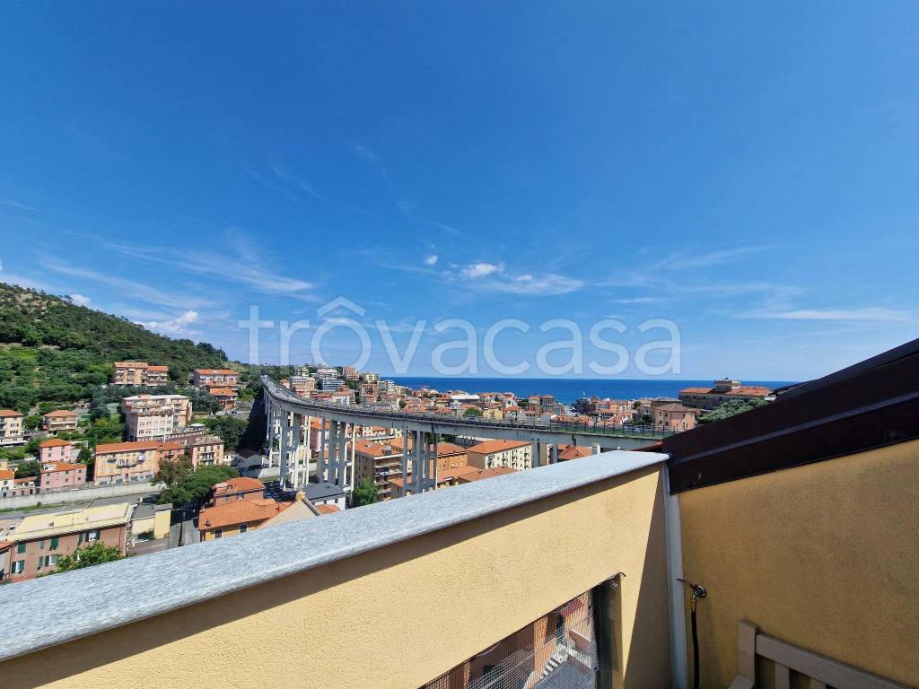 appartamento in vendita a Varazze