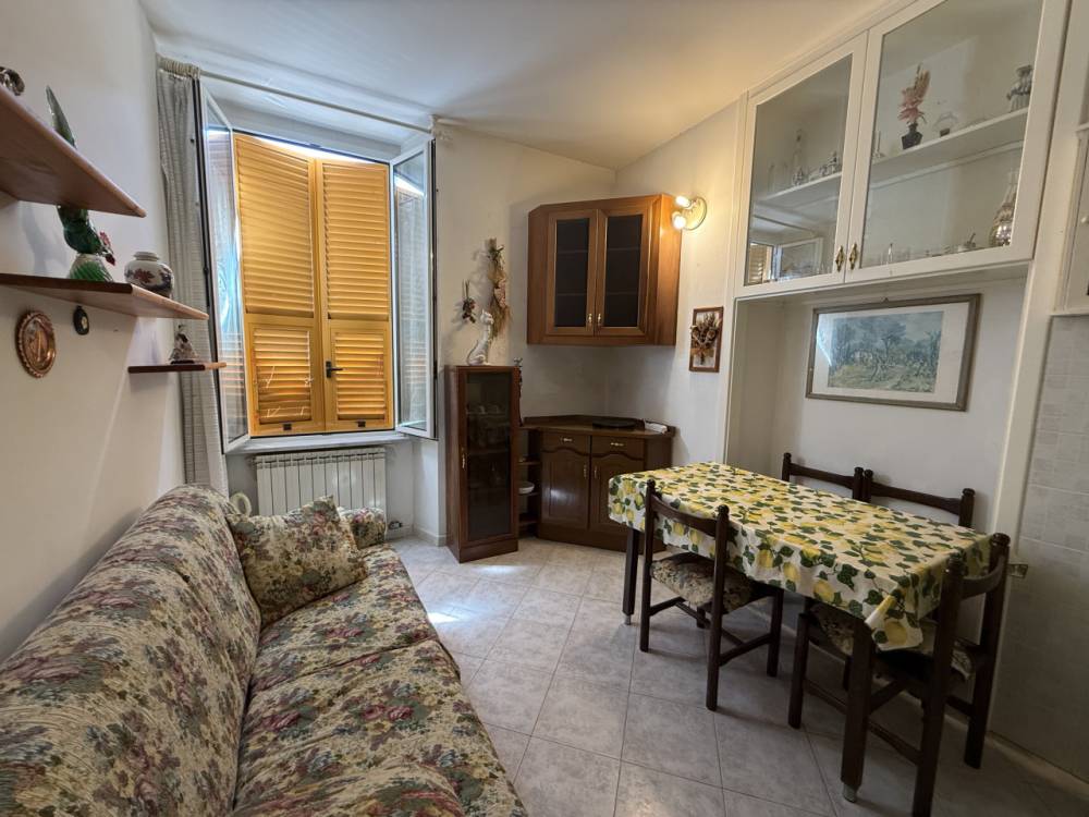 appartamento in vendita a Varazze