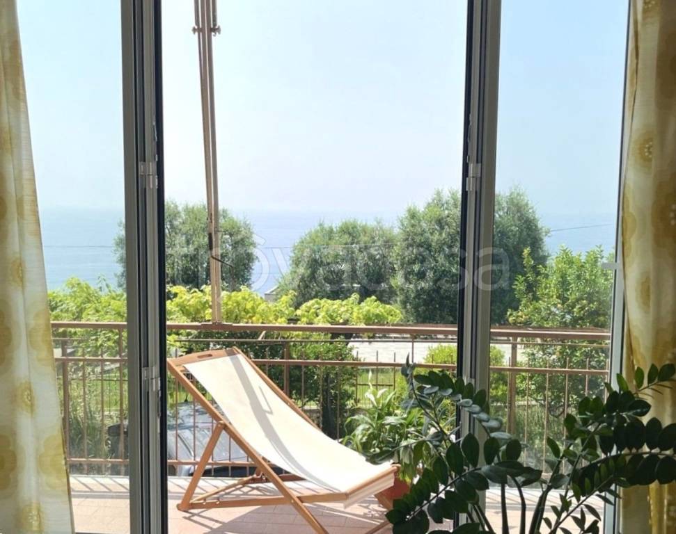 appartamento in vendita a Varazze