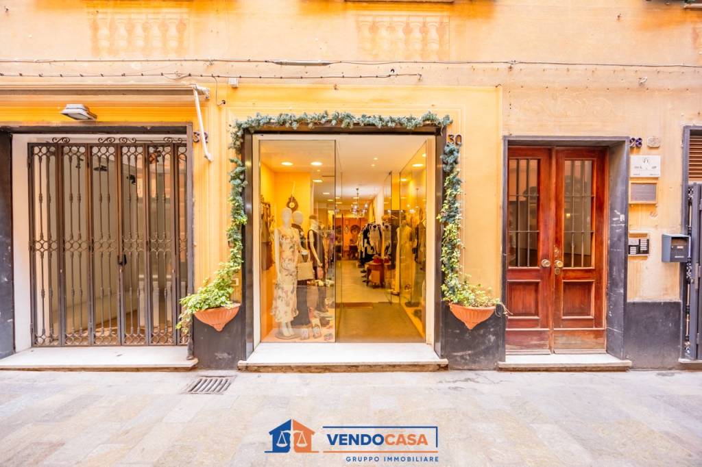 negozio in vendita a Varazze