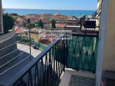appartamento in vendita a Varazze