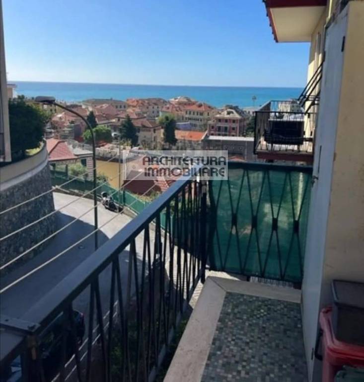 appartamento in vendita a Varazze