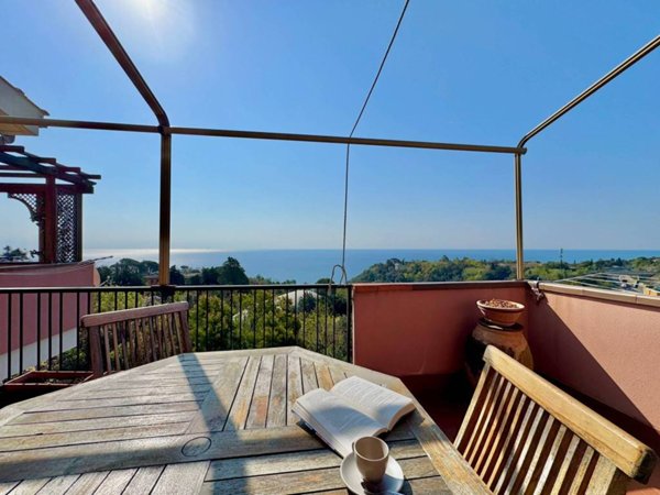 appartamento in vendita a Varazze