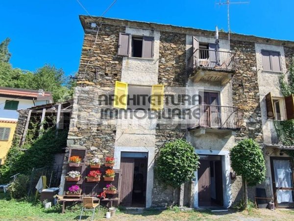 appartamento in vendita a Varazze in zona Faje