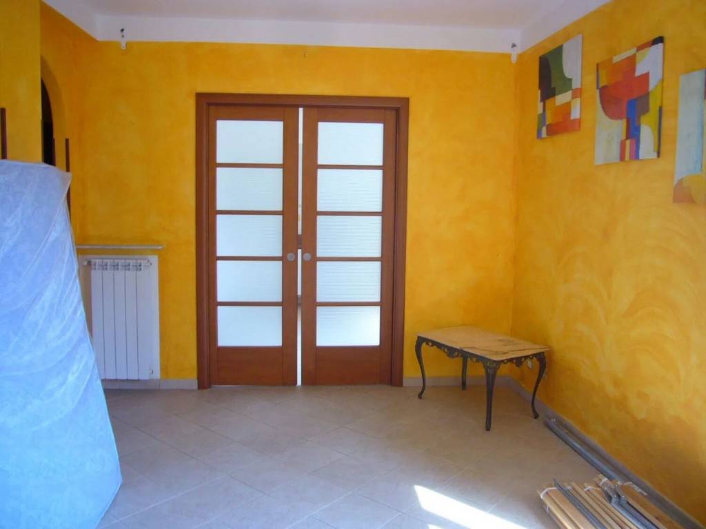 appartamento in vendita a Varazze in zona Pero
