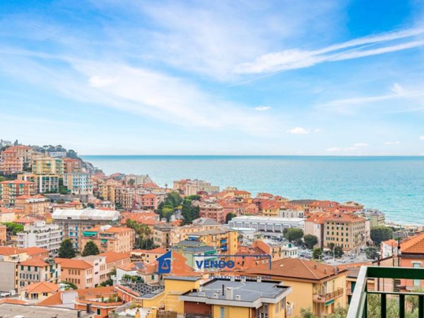 appartamento in vendita a Varazze