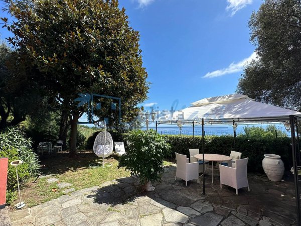 appartamento in vendita a Varazze