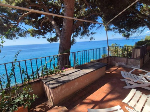 appartamento in vendita a Varazze
