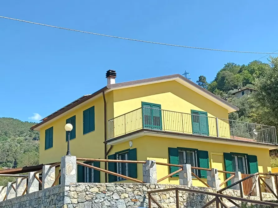 casa indipendente in vendita a Varazze