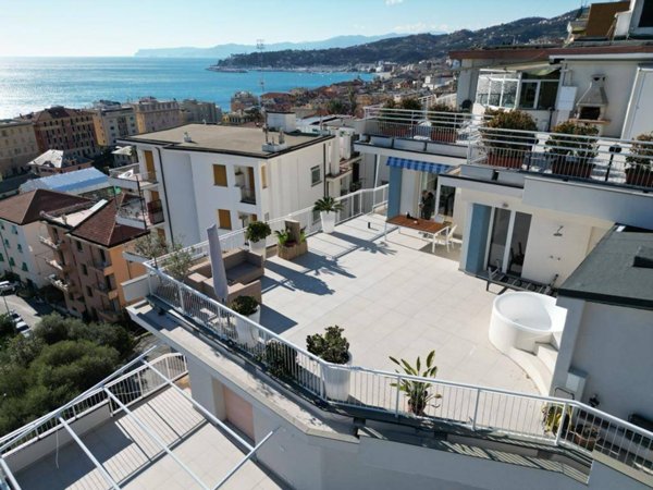 appartamento in vendita a Varazze