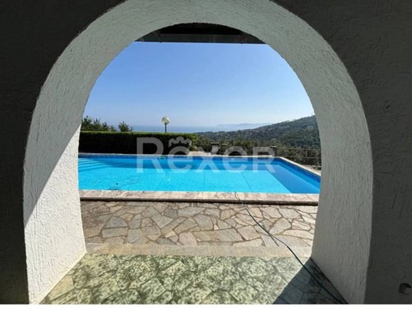 casa indipendente in vendita a Varazze in zona Cantalupo