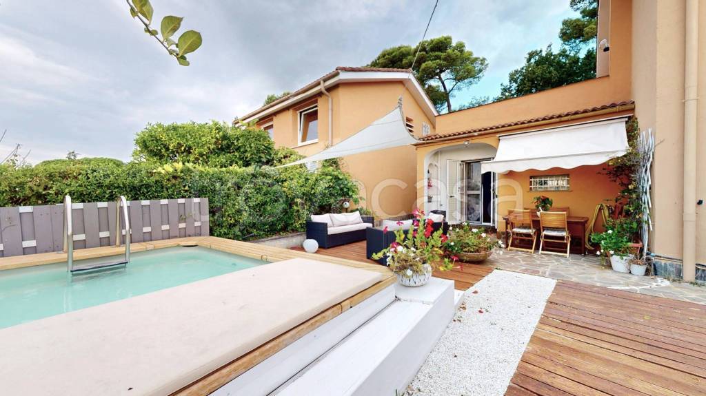 appartamento in vendita a Varazze