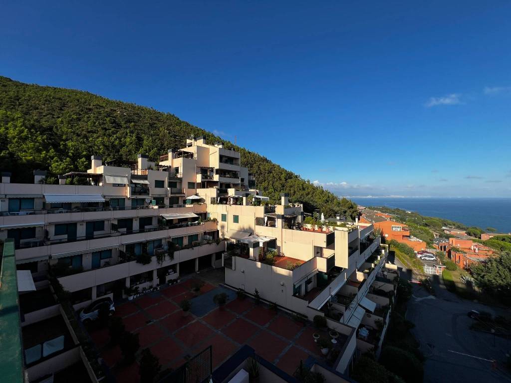 appartamento in vendita a Varazze