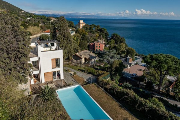 casa indipendente in vendita a Varazze