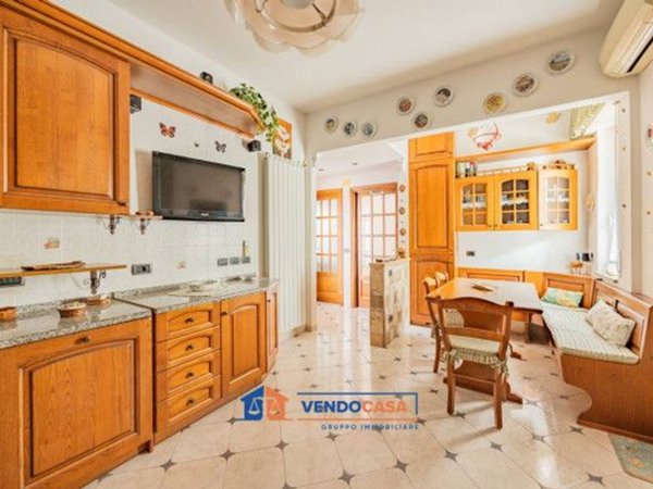 appartamento in vendita a Varazze in zona Castagnabuona