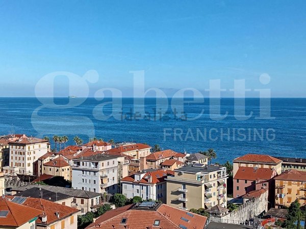 appartamento in vendita a Varazze