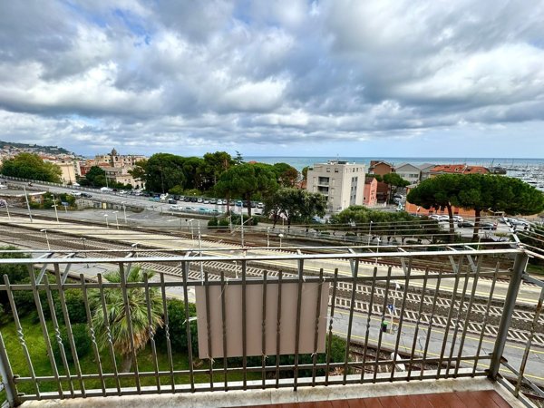 appartamento in vendita a Varazze