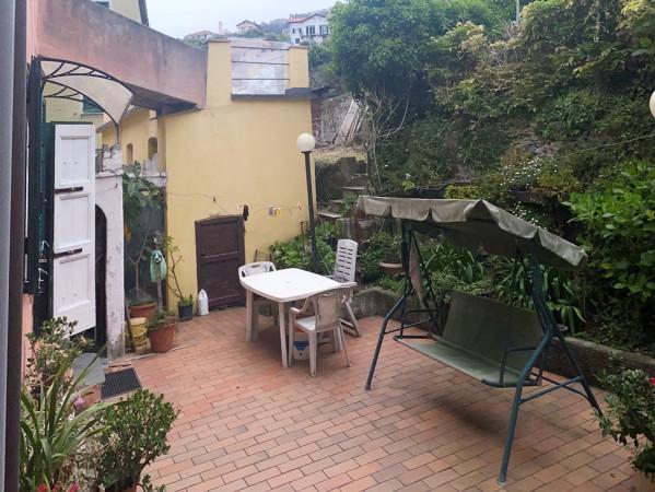 appartamento in vendita a Varazze in zona Casanova